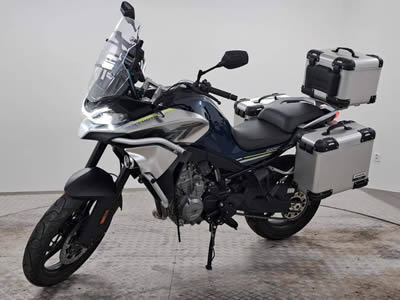 CFMOTO 800MT